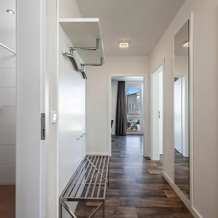 Meeresblick Fewo: Beachfront Balcony With Ahoi Access Goehren (Ruegen)