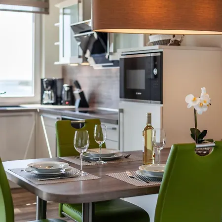 Lejlighed Meeresblick Fewo: Beachfront Balcony With Ahoi Access *