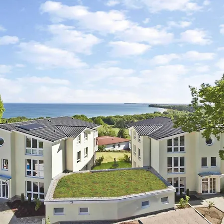 Meeresblick Fewo: Beachfront Balcony With Ahoi Access Goehren (Ruegen)